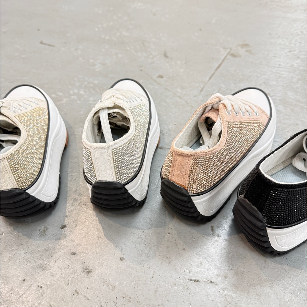 Rihineston Low Top Canvas Sneakers witEmbellishments and Platform Sole for Women - Picture 12 of 13